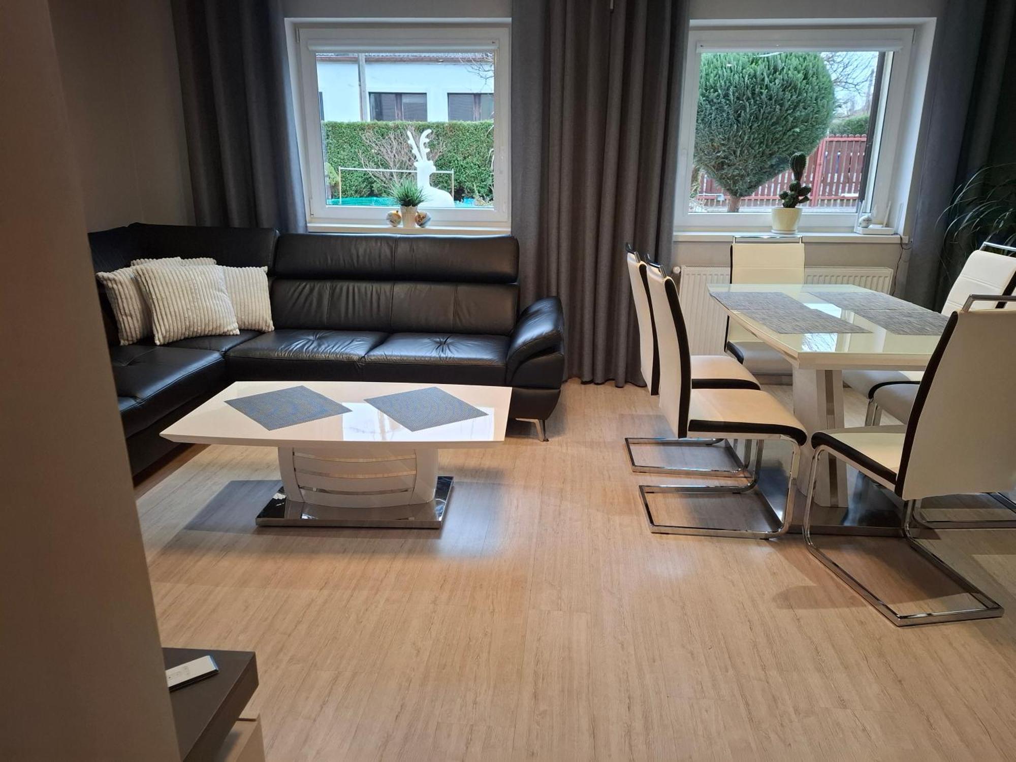 Apartament Wlodek Jelenia Gora Luaran gambar